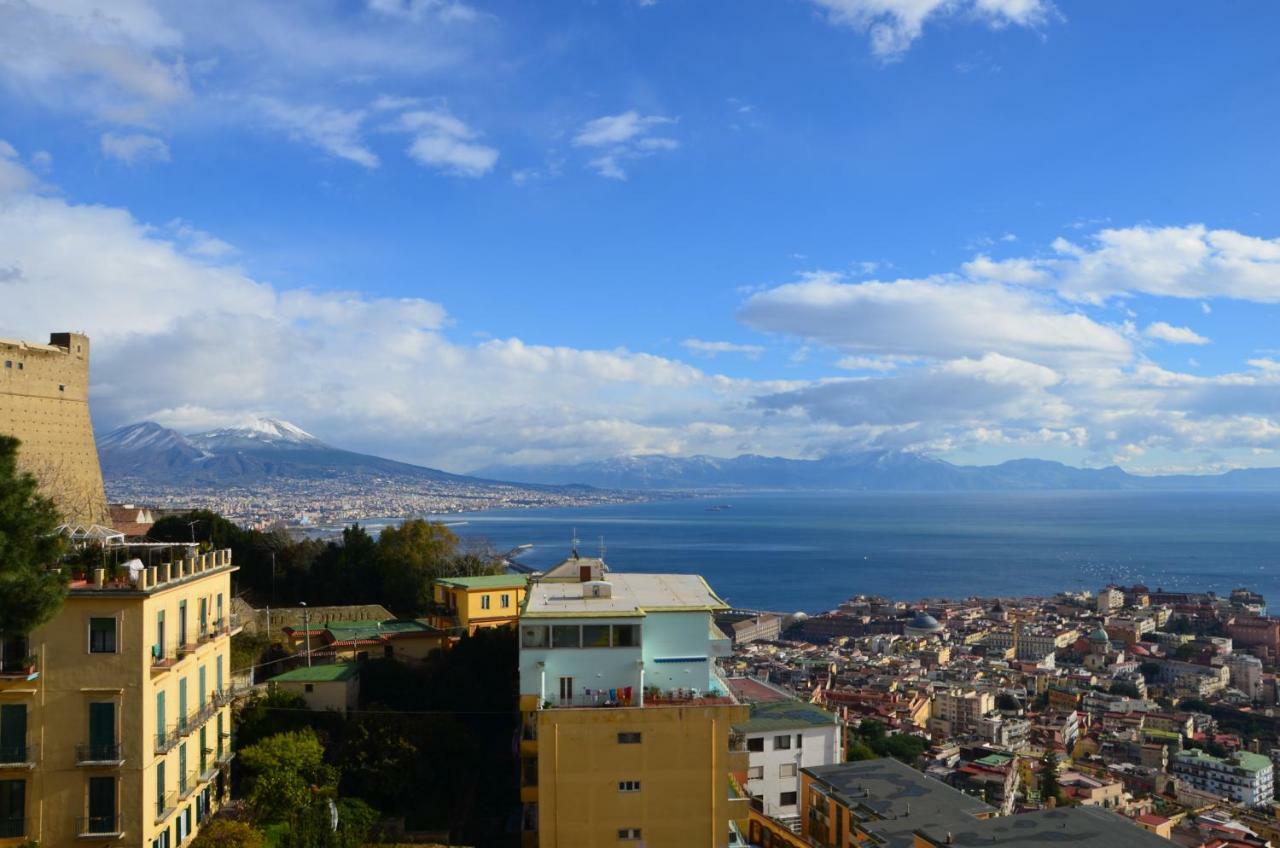 Appartamento Panoramico "Il Glicine" Naples Exterior photo